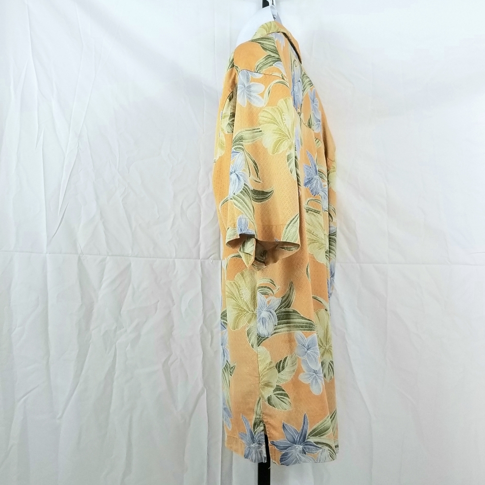 Jamaica Jaxx Silk Hawaiian Button Down Shirt - Picture 4 of 7